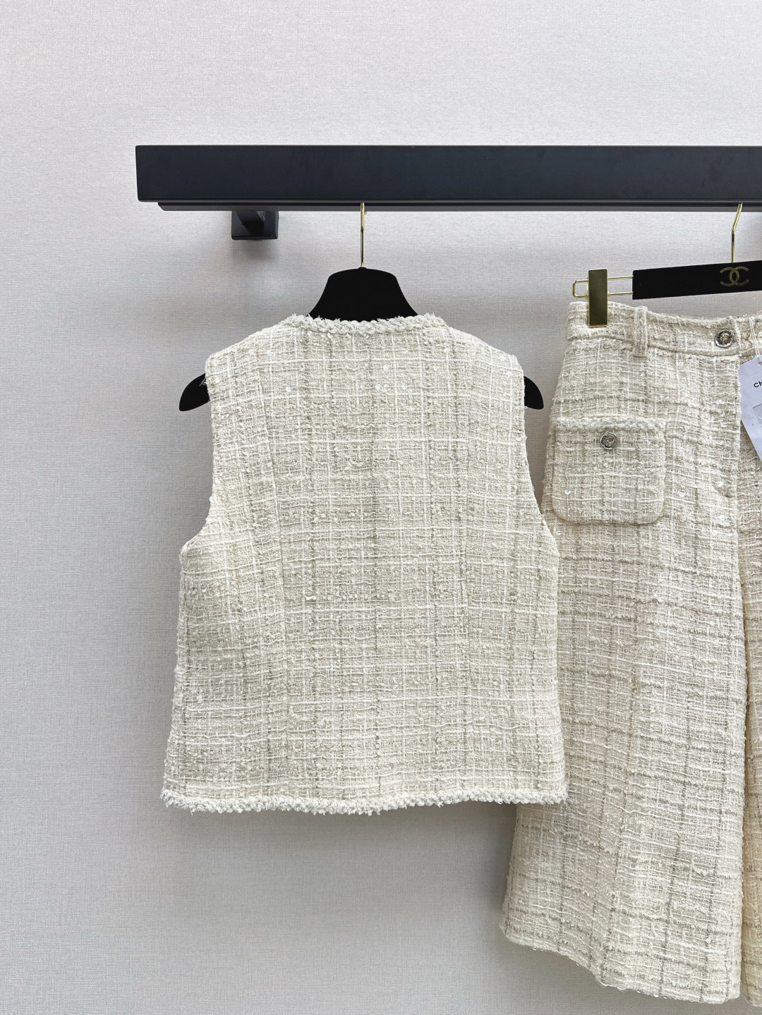 Chan 25fw woven vest