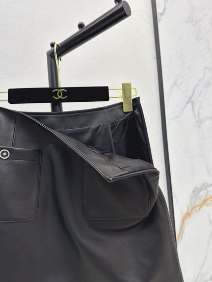 Chan 25fw leather skirt