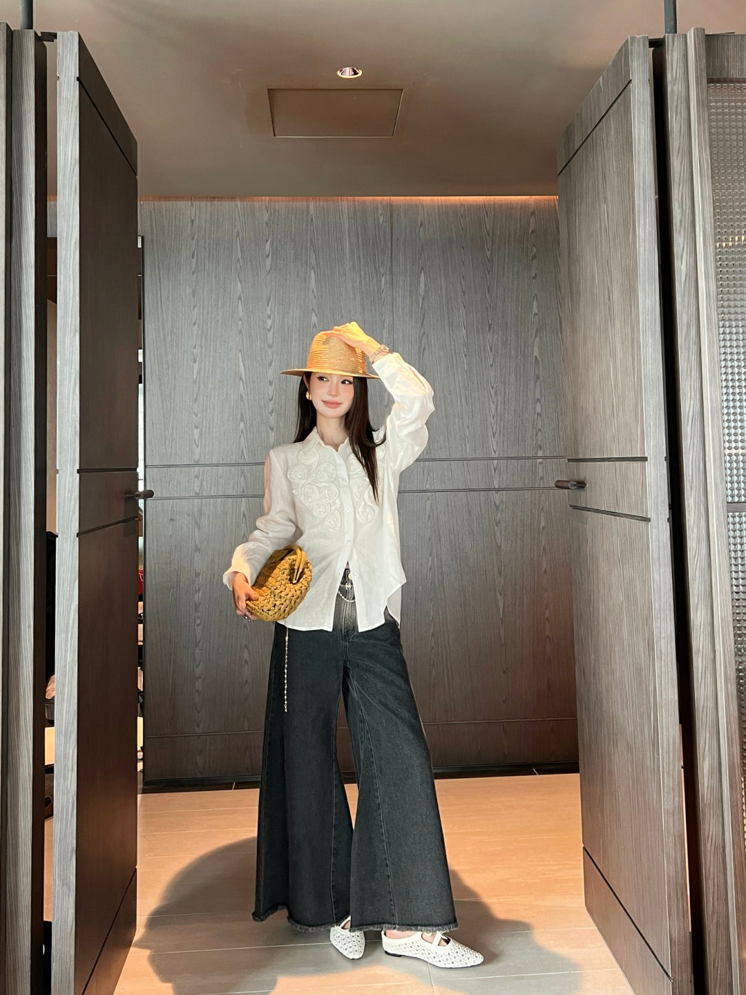 Chan 25fw flared jeans