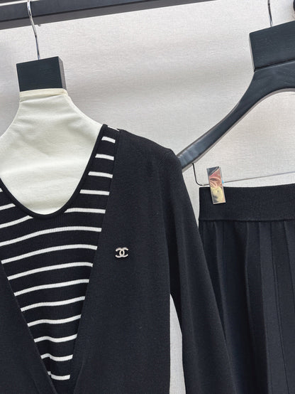 Chan 25fw knitted suit