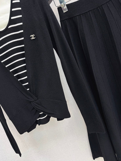 Chan 25fw knitted suit