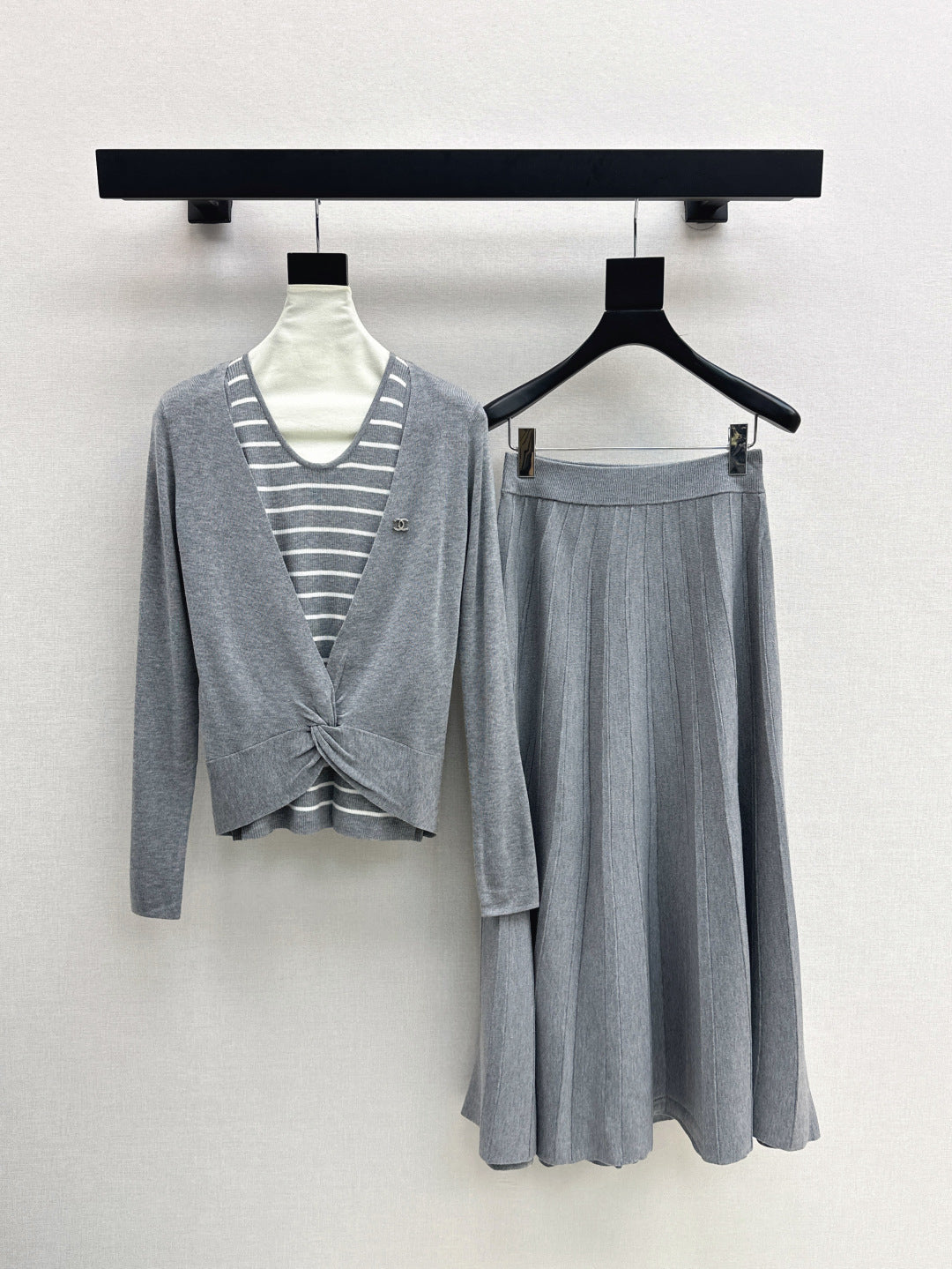 Chan 25fw knitted suit
