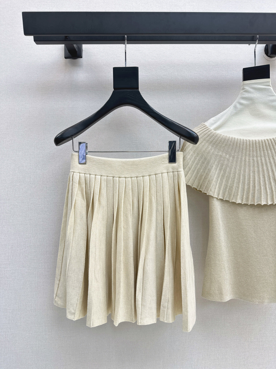 Chan 25fw knitted suit