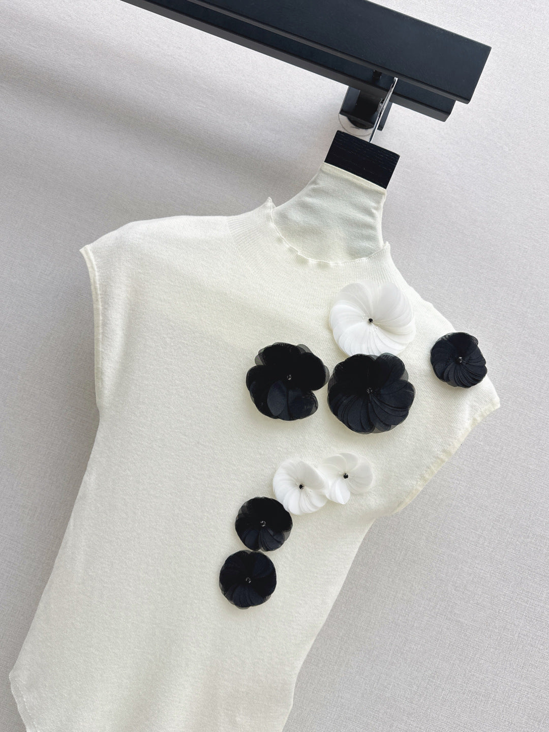 Chan 25fw knitted vest