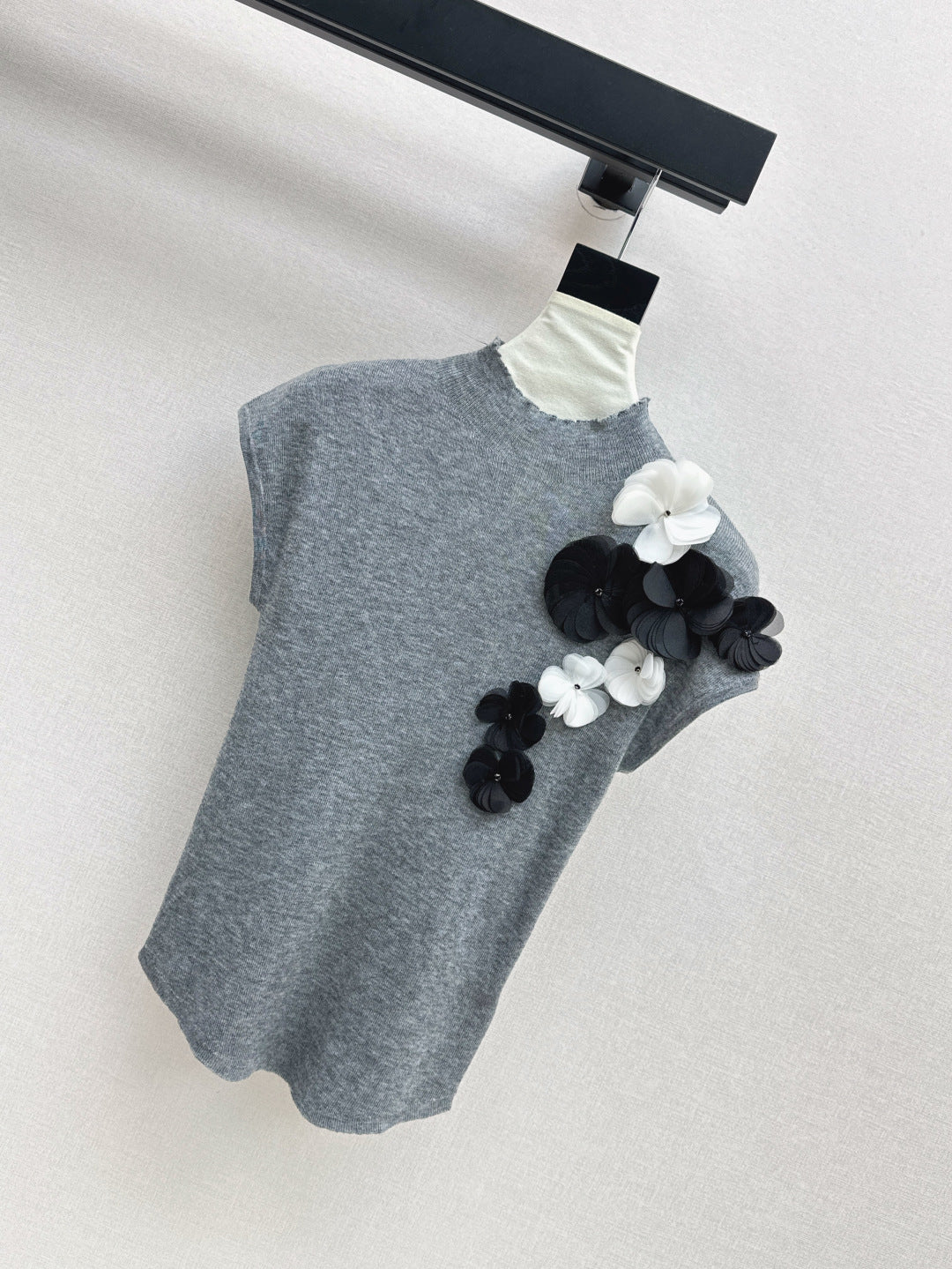 Chan 25fw knitted vest