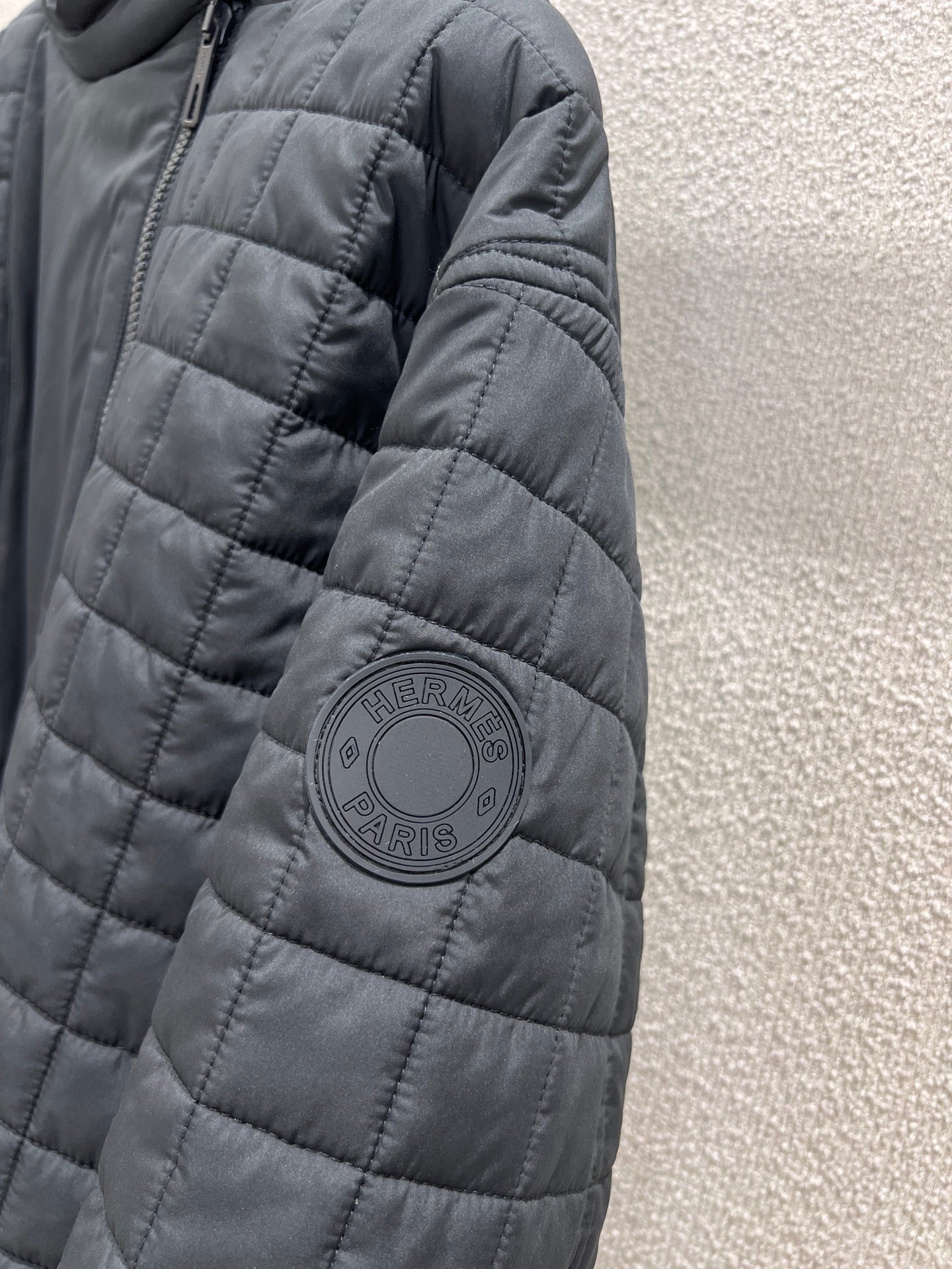 Her 25fw down jacket