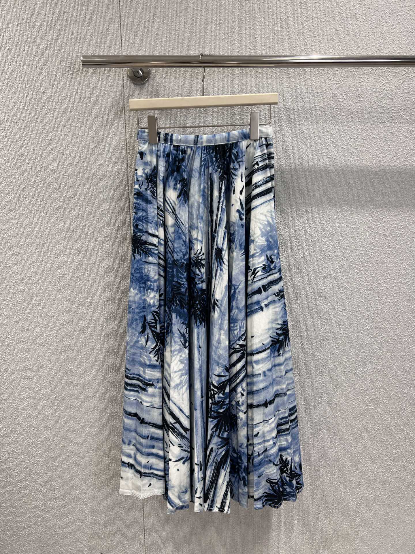 CD 25ss printed skirt