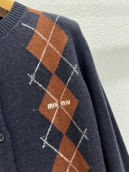 Miu 25fw jacquard cardigan
