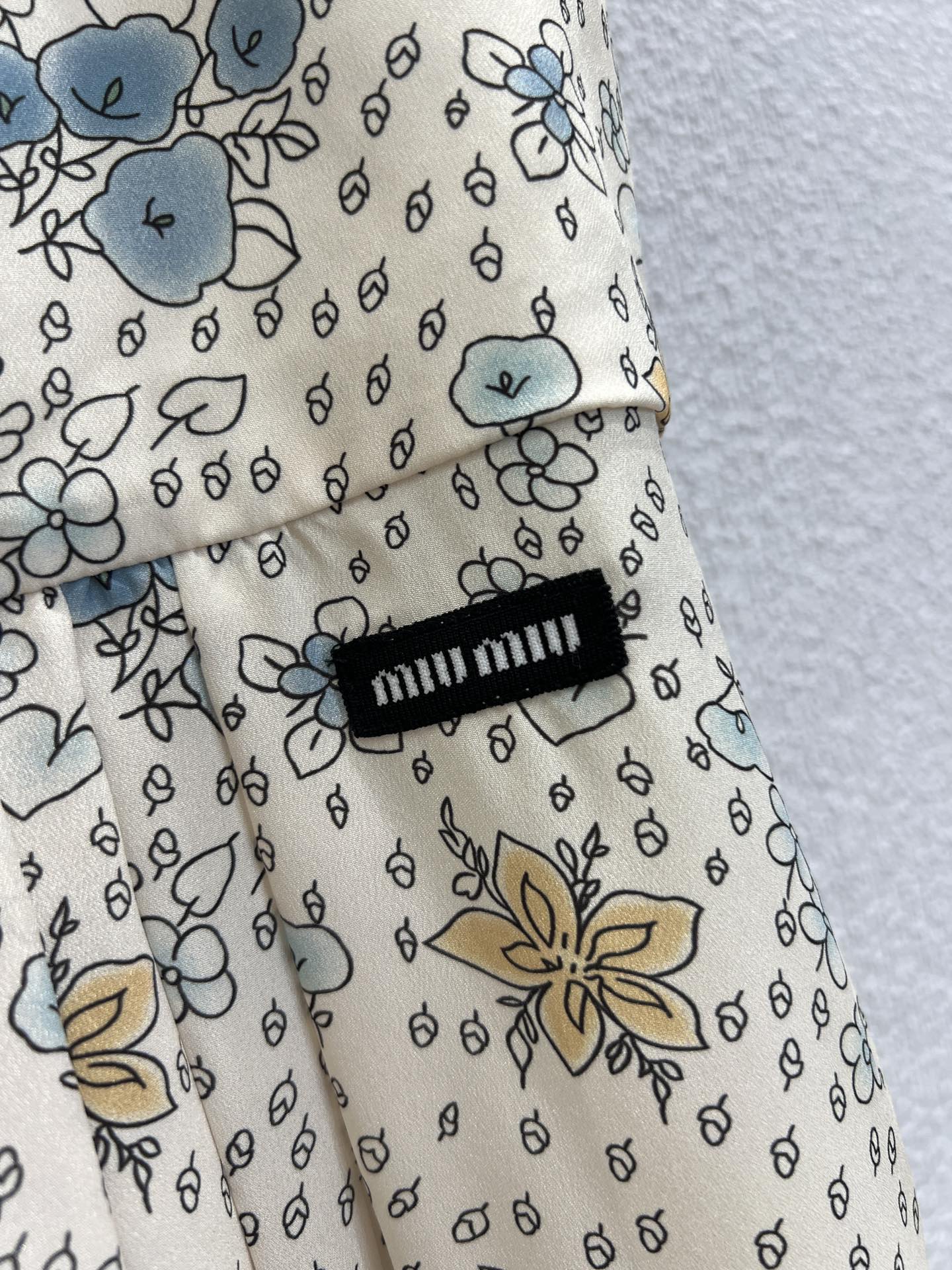 Miu 25fw silk dress