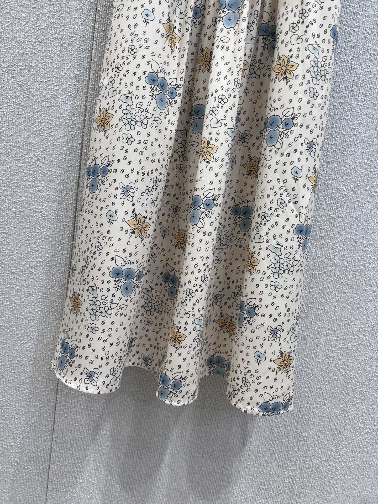 Miu 25fw silk dress