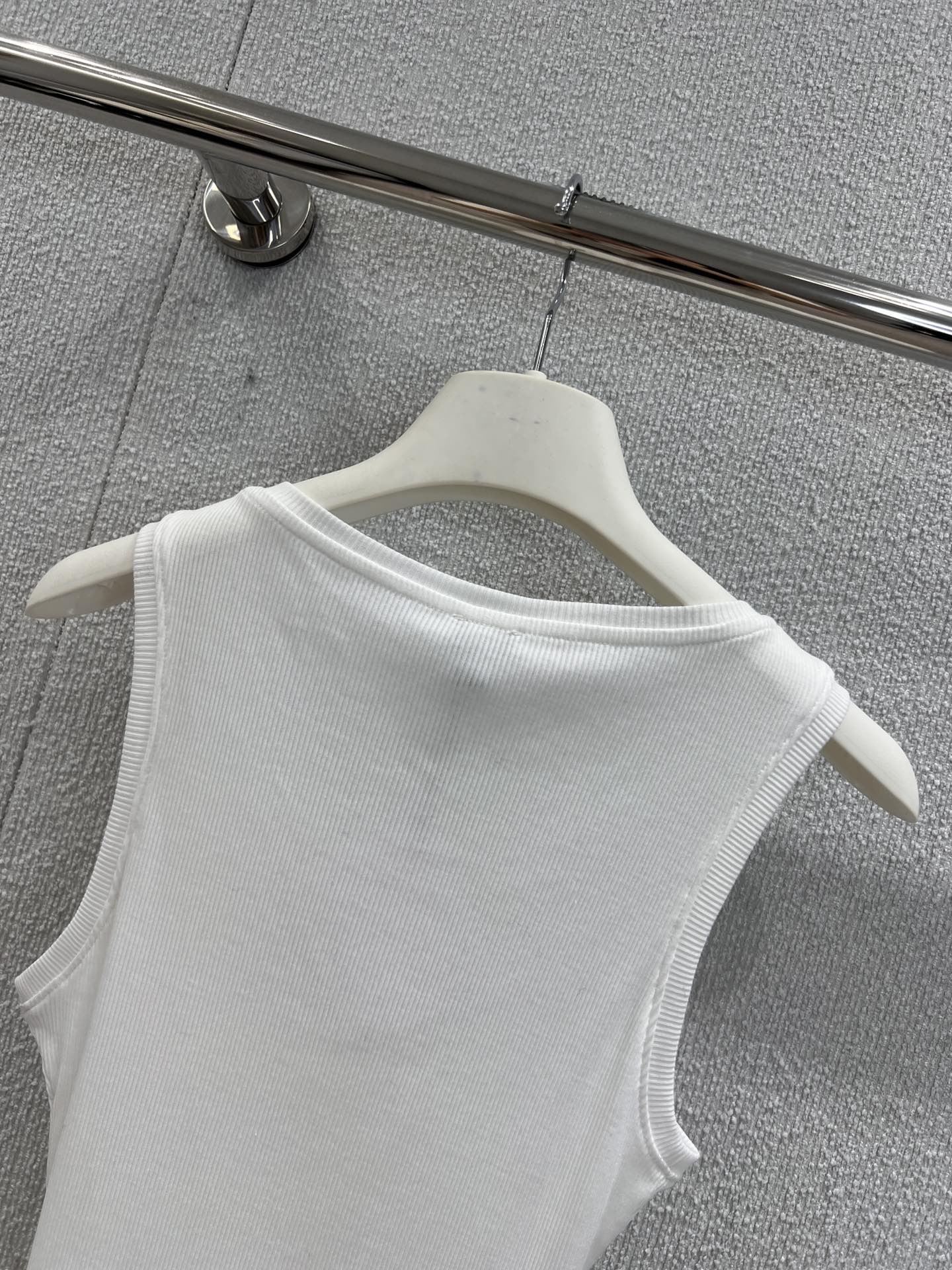 Loe 25fw Threaded Vest