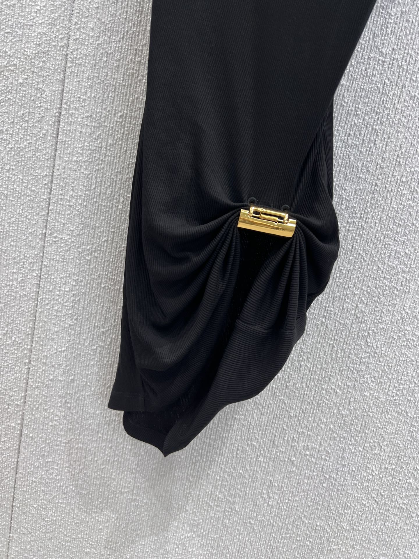 Loe 25fw Threaded Vest