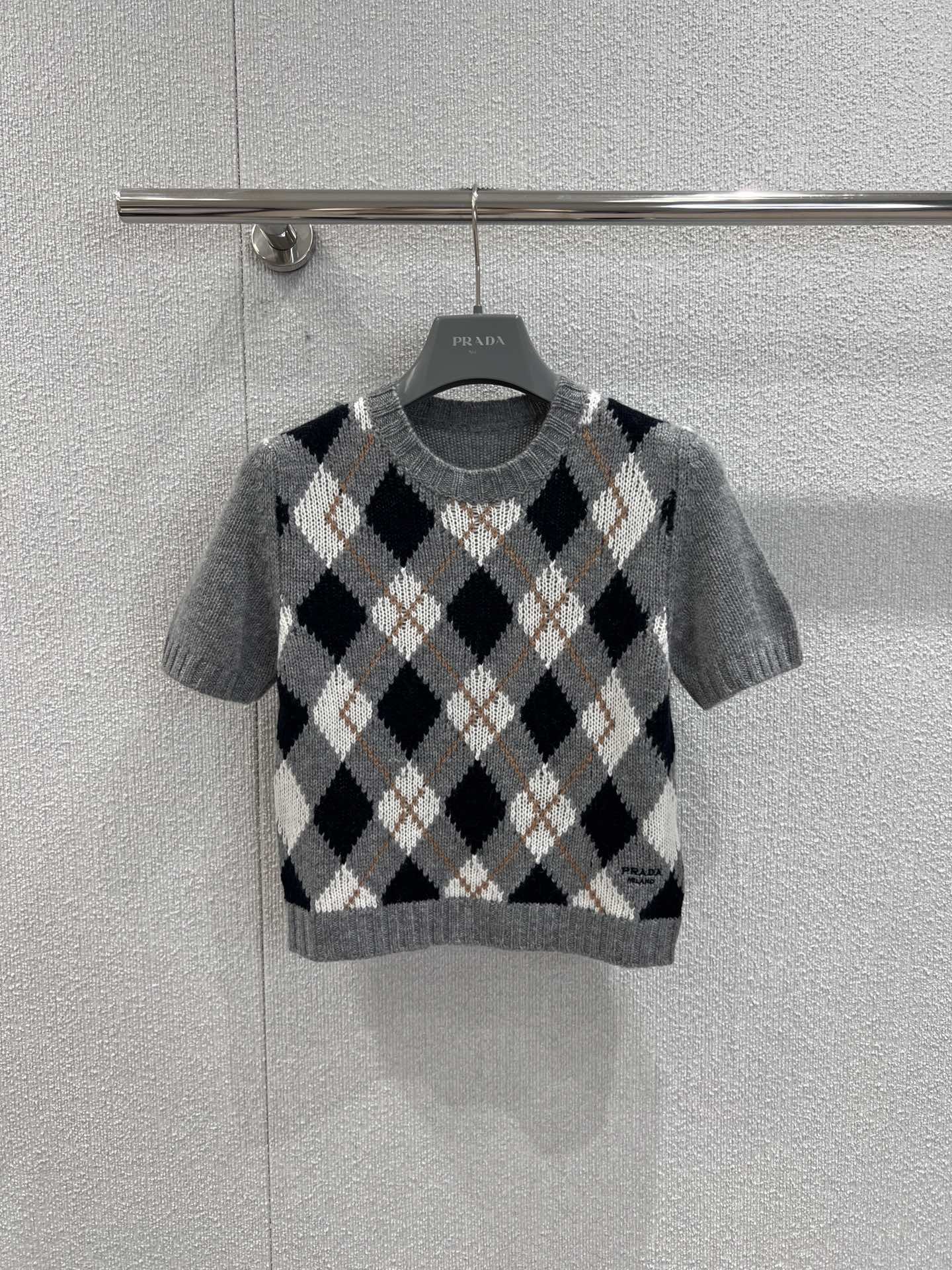 Pra 25fw jacquard sweater