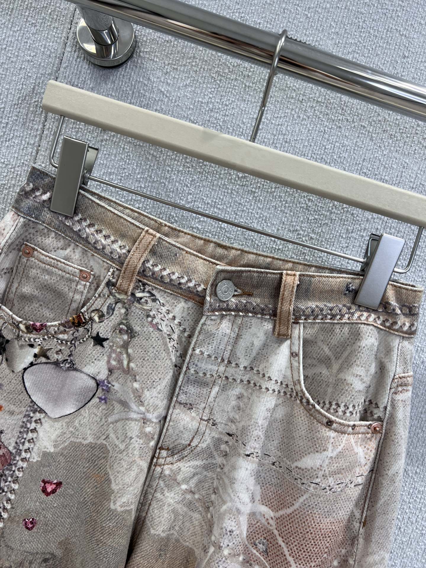 Acne 25fw printed jeans
