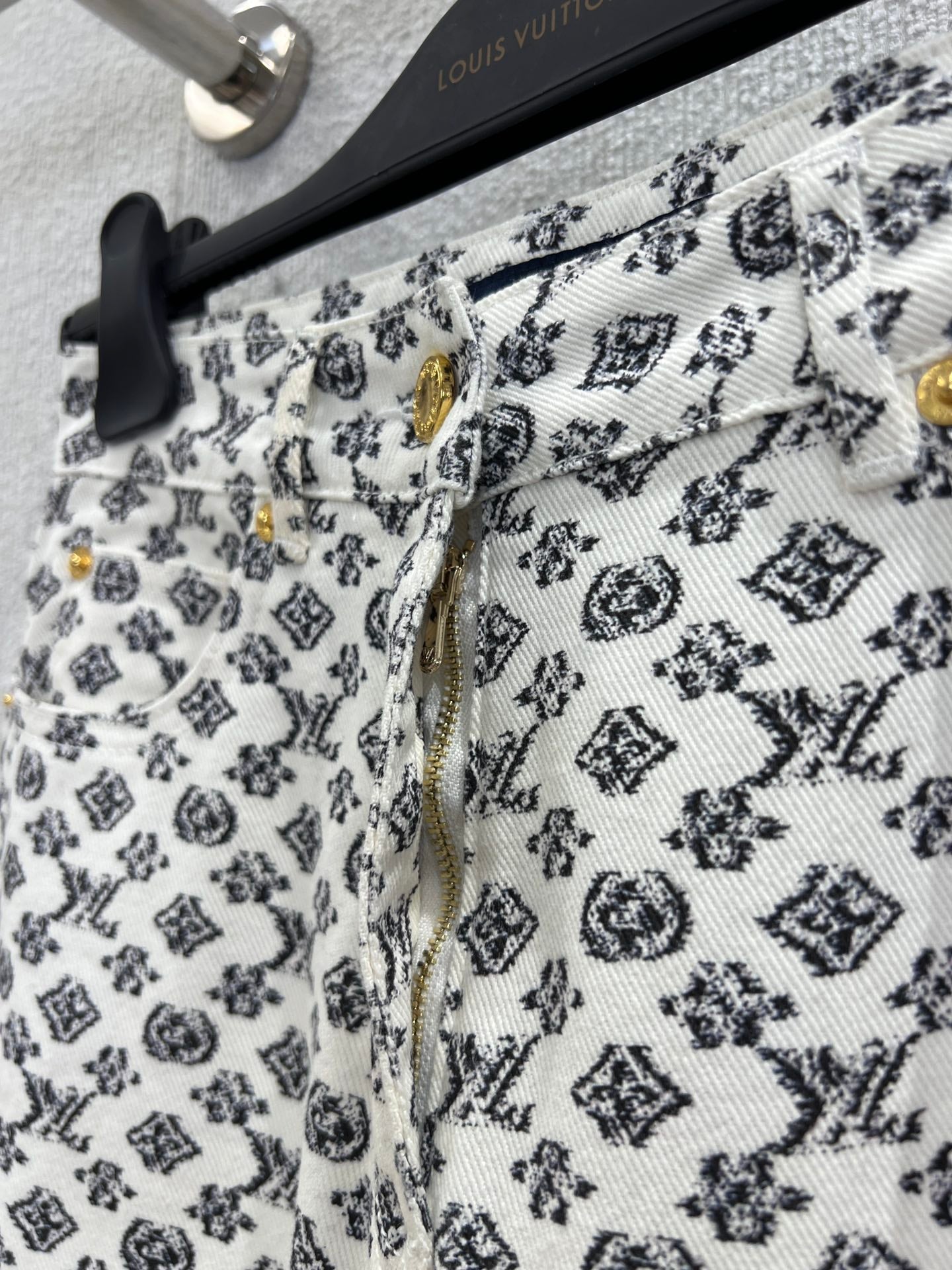 1ou 25fw printed jeans
