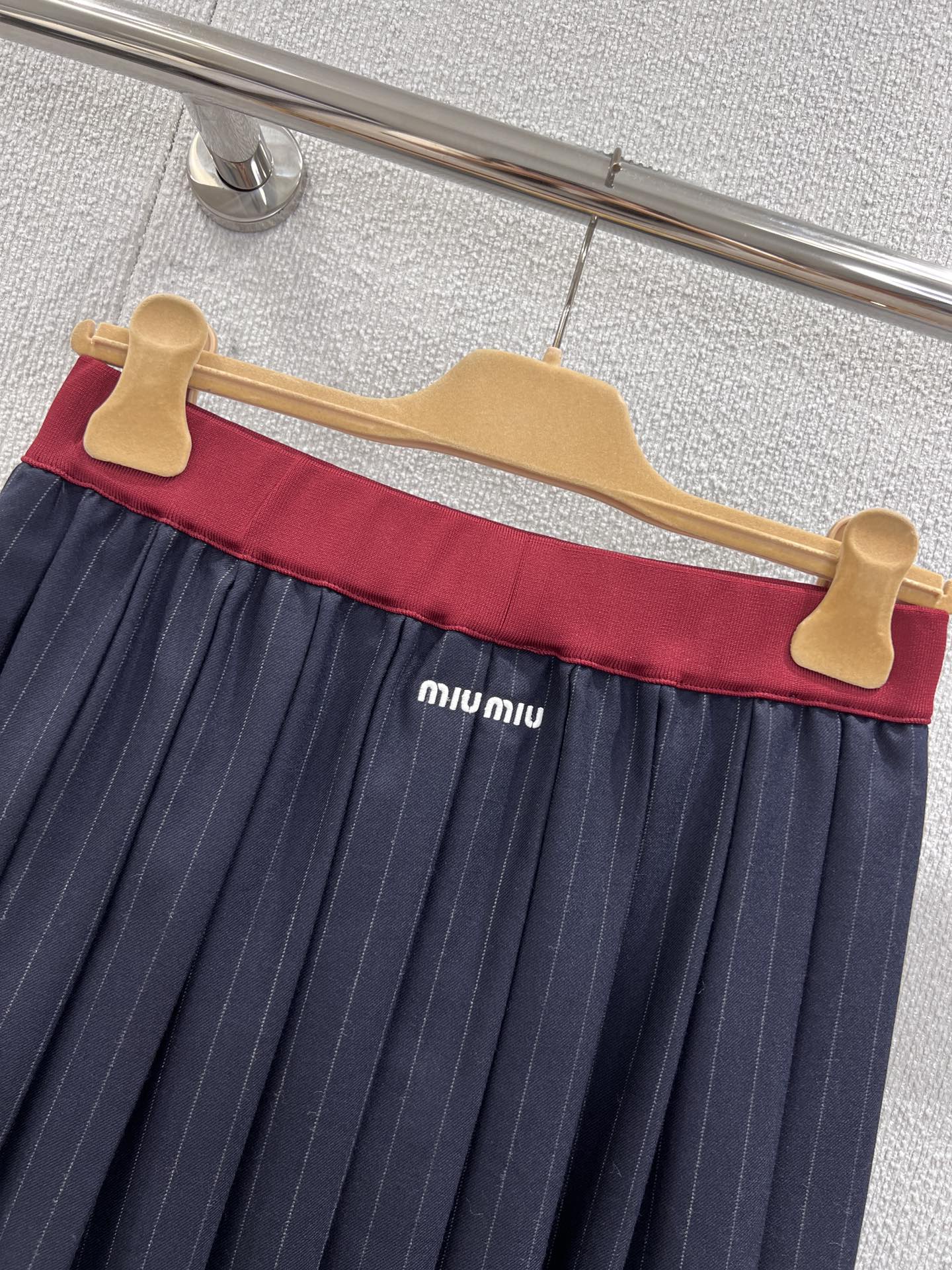 Miu 25fw pleated skirt