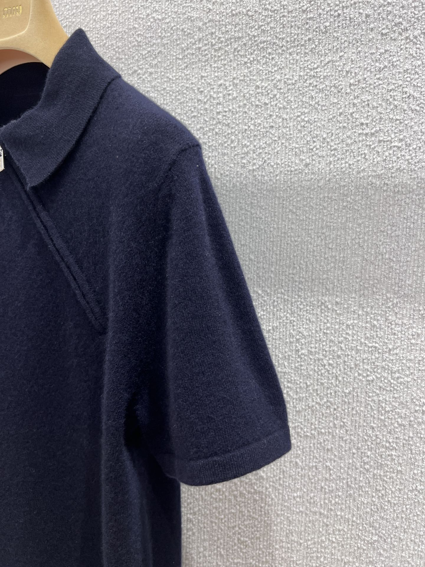 Miu 25ss cashmere polo