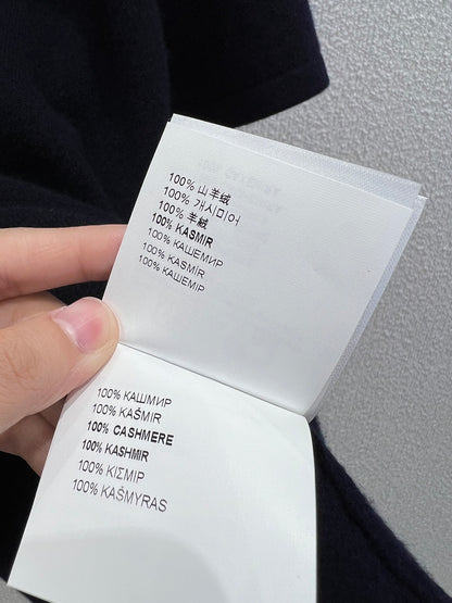 Miu 25ss cashmere polo