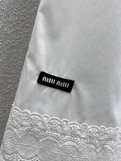 Miu 25ss embroidered pants