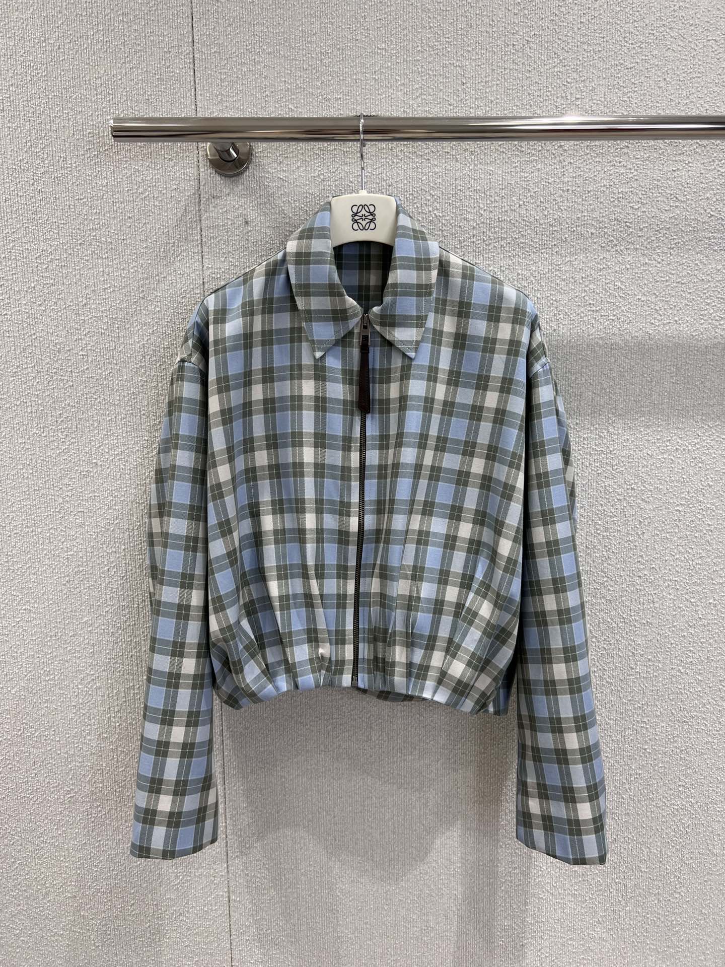 Loe 25fw jacket