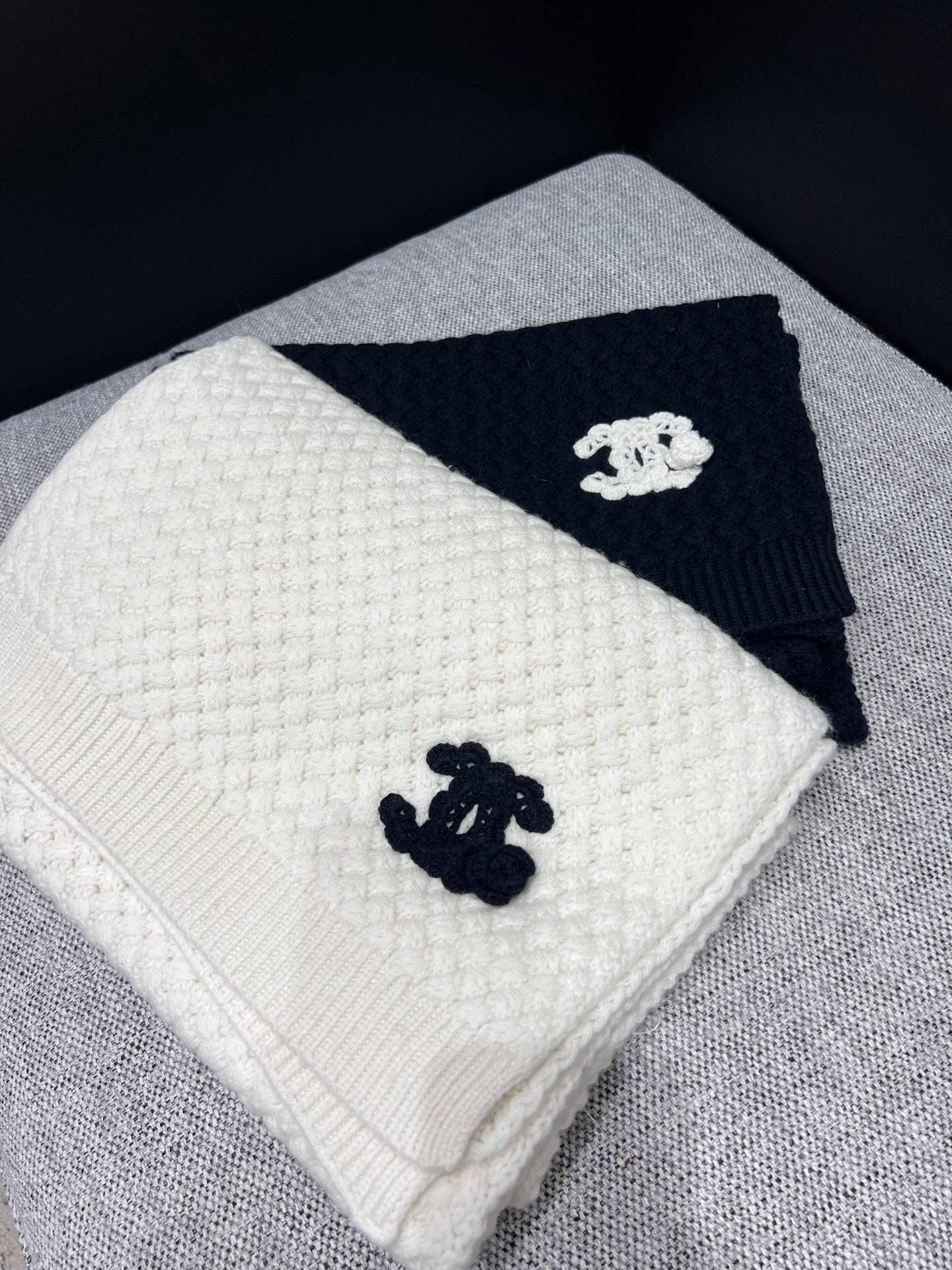 Chan 25fw cashmere scarf hat
