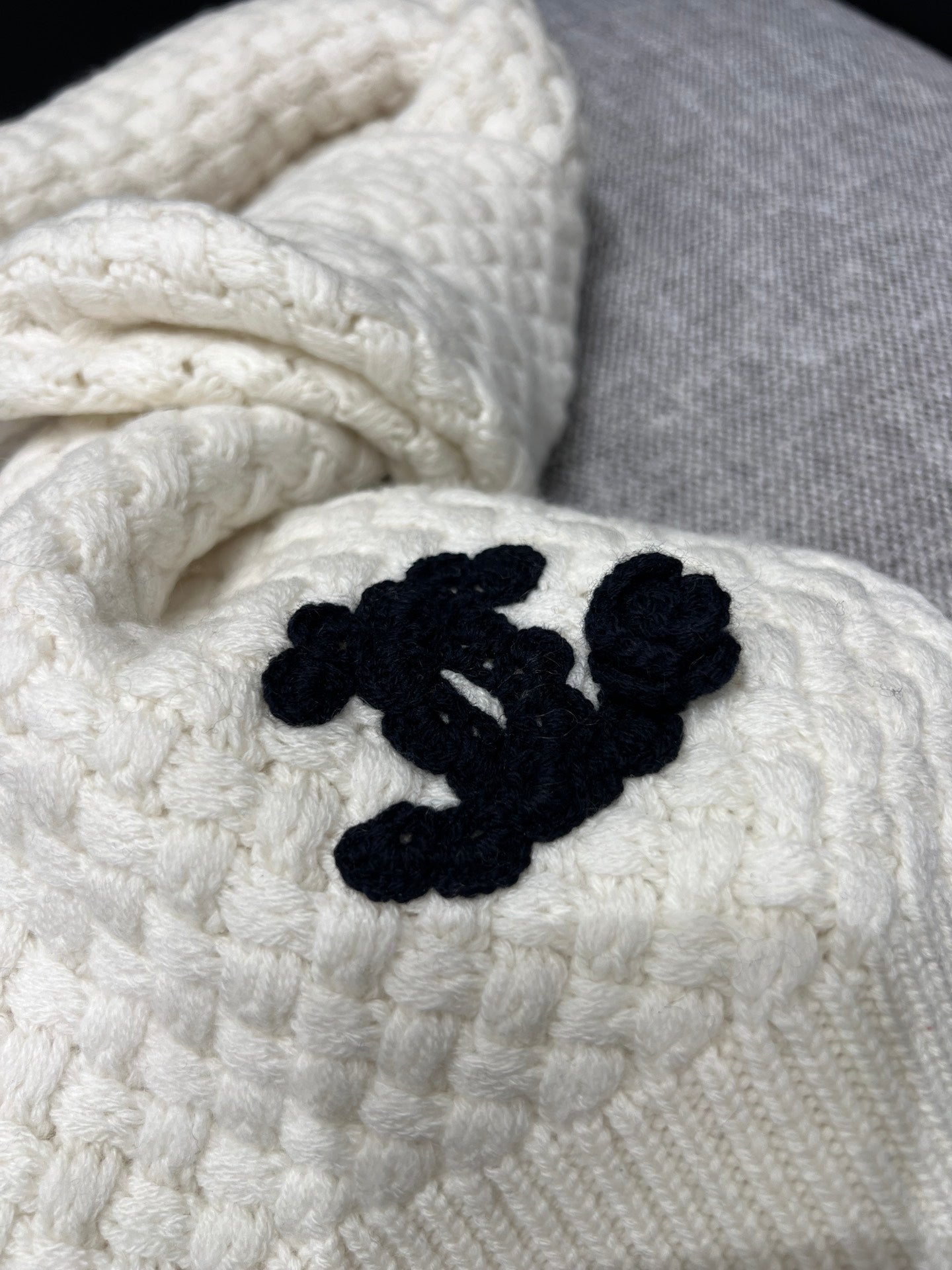 Chan 25fw cashmere scarf hat