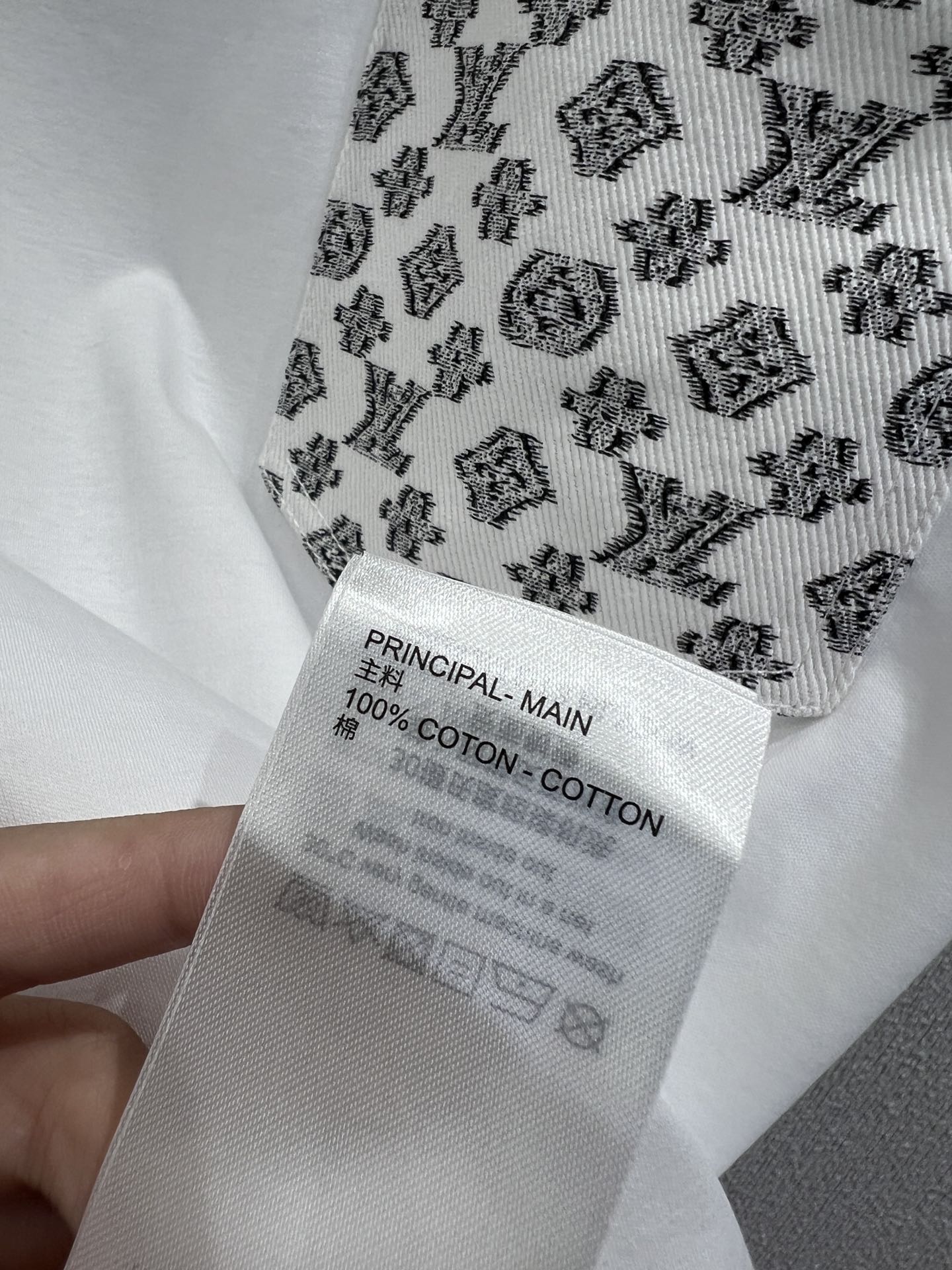1ou 25ss printed T-shirt