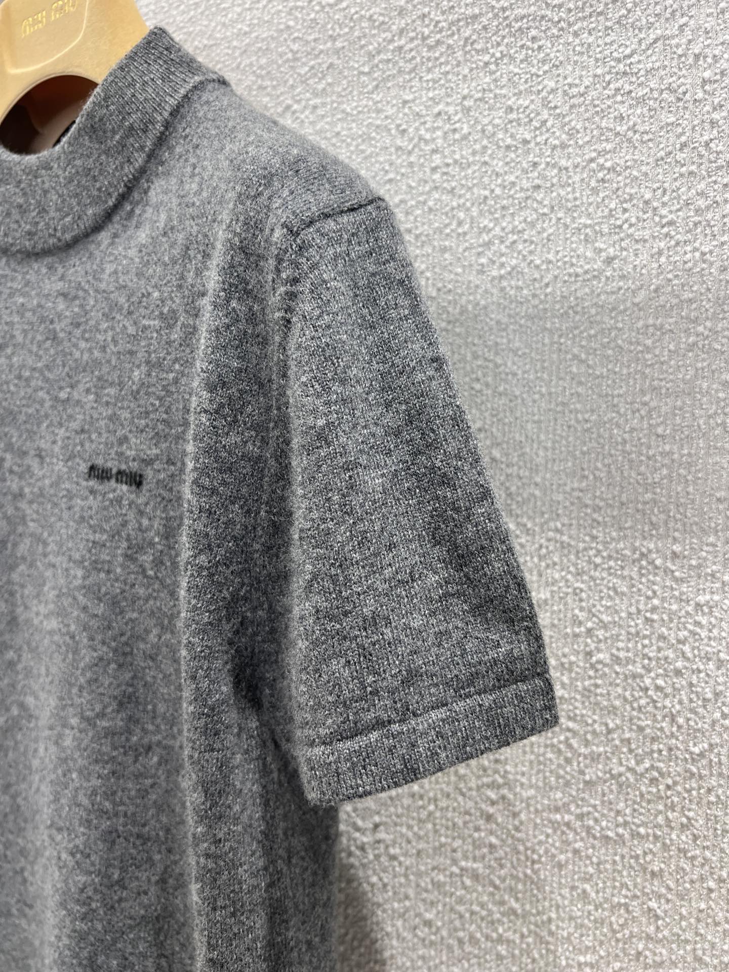 Miu 25fw cashmere top