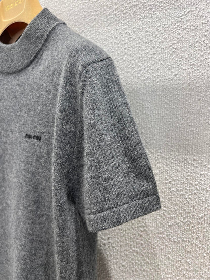 Miu 25fw cashmere top