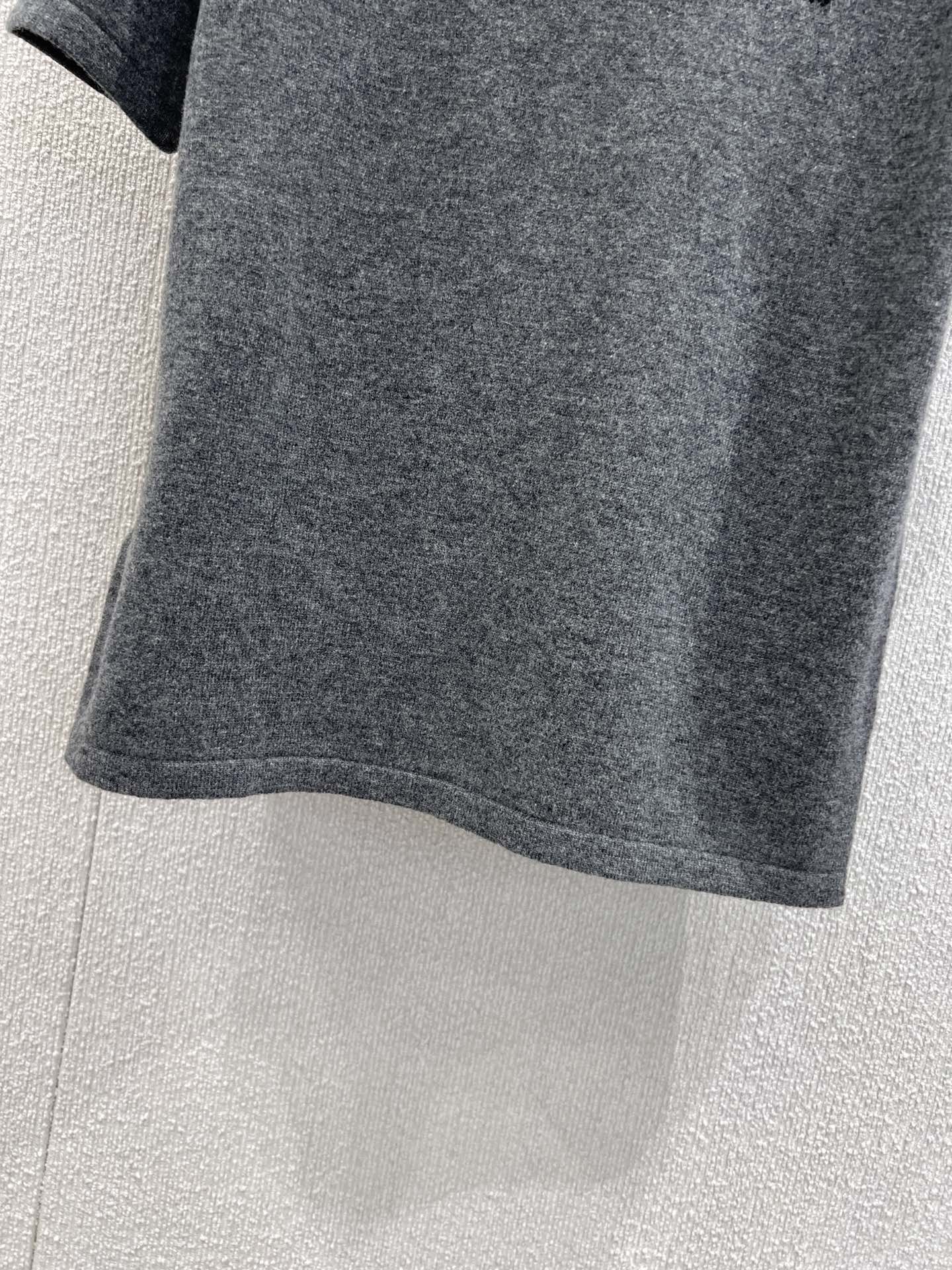 Miu 25fw cashmere top