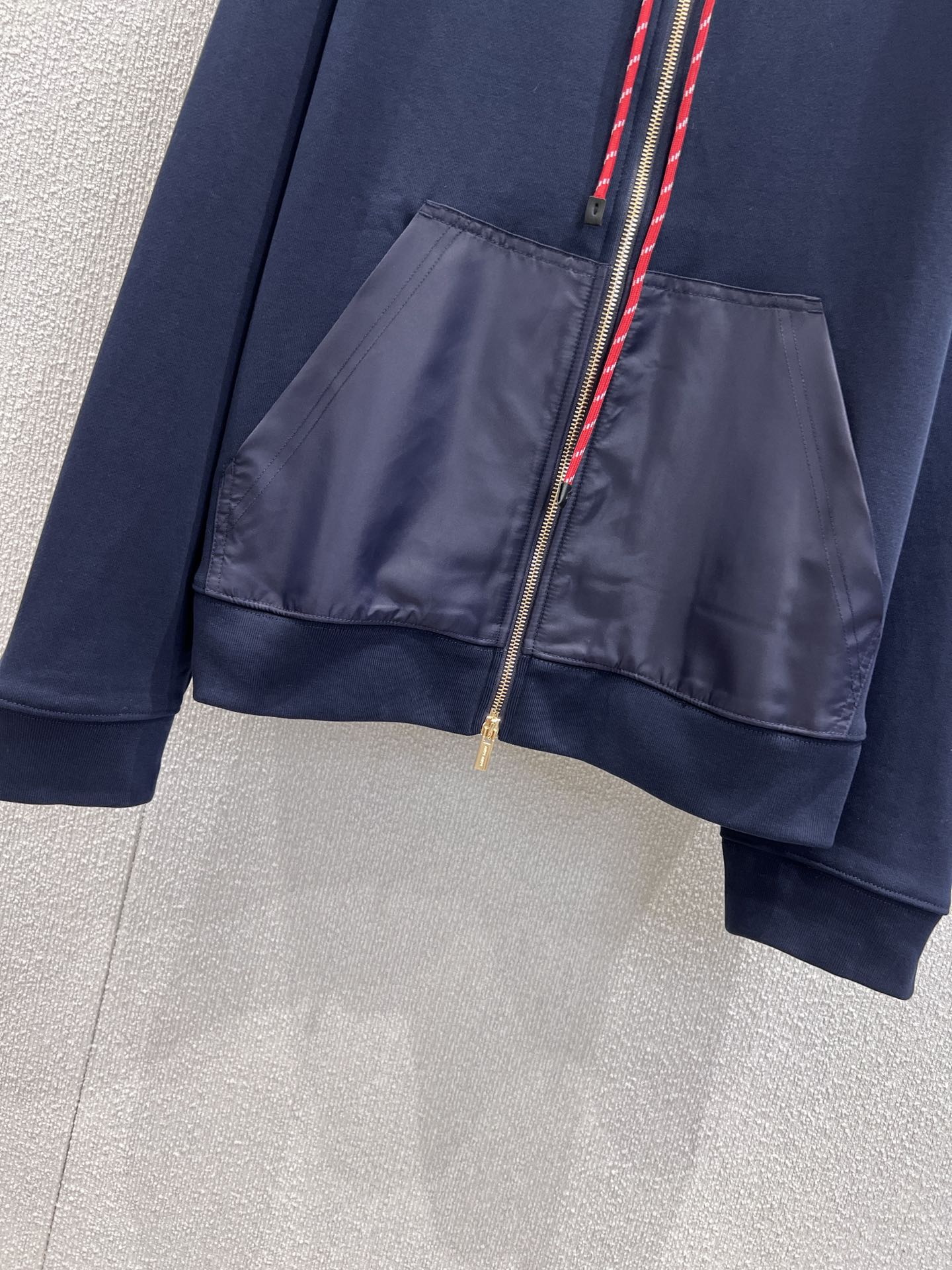 Miu 25ss drawstring jacket