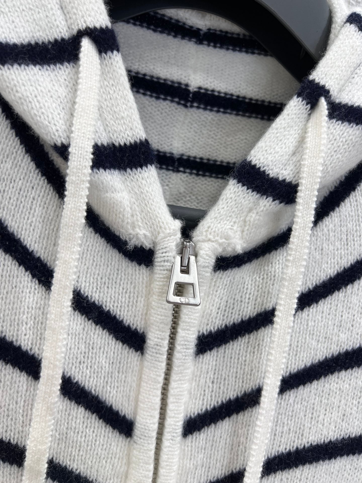 CD 25fw wool cardigan