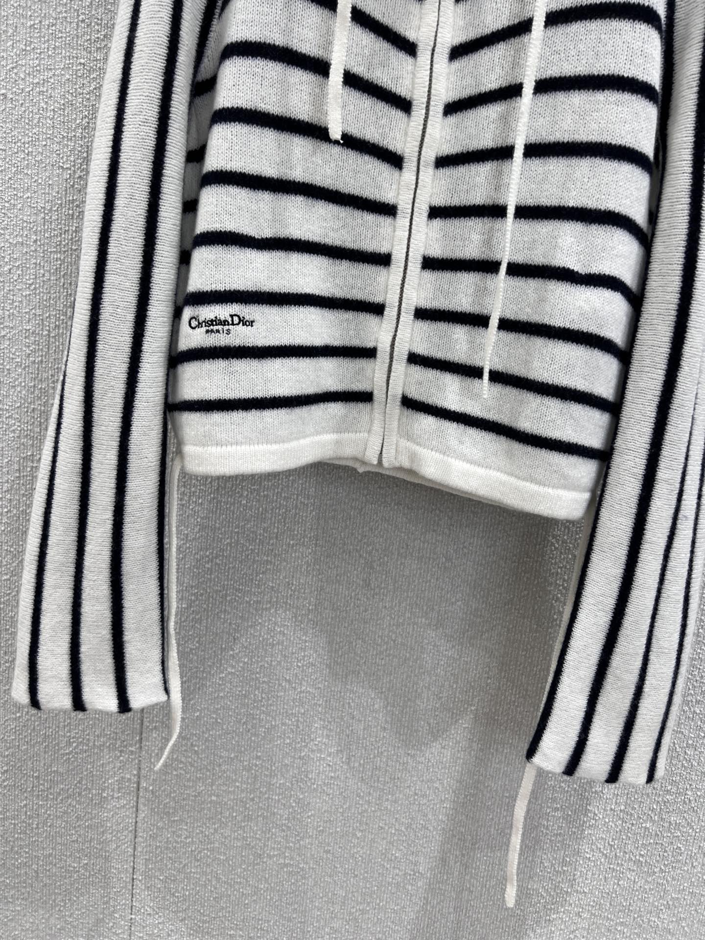 CD 25fw wool cardigan
