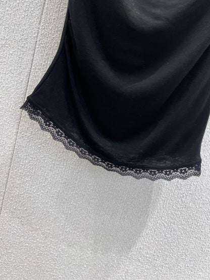 Miu  25ss off-shoulder T-shirt