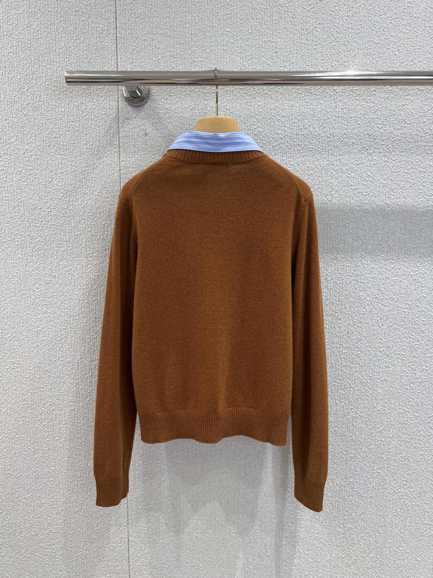 Miu 25fw knitted cardigan