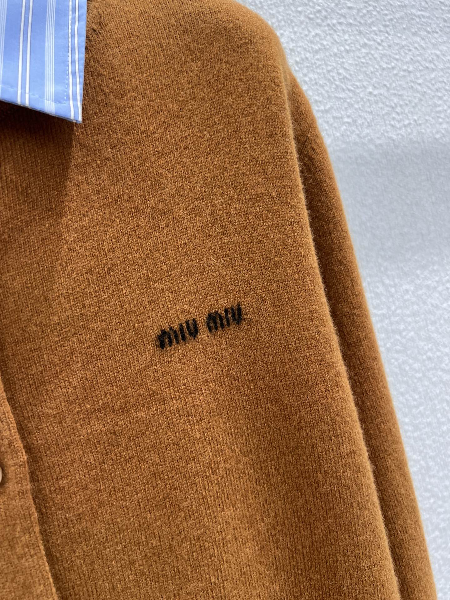 Miu 25fw knitted cardigan