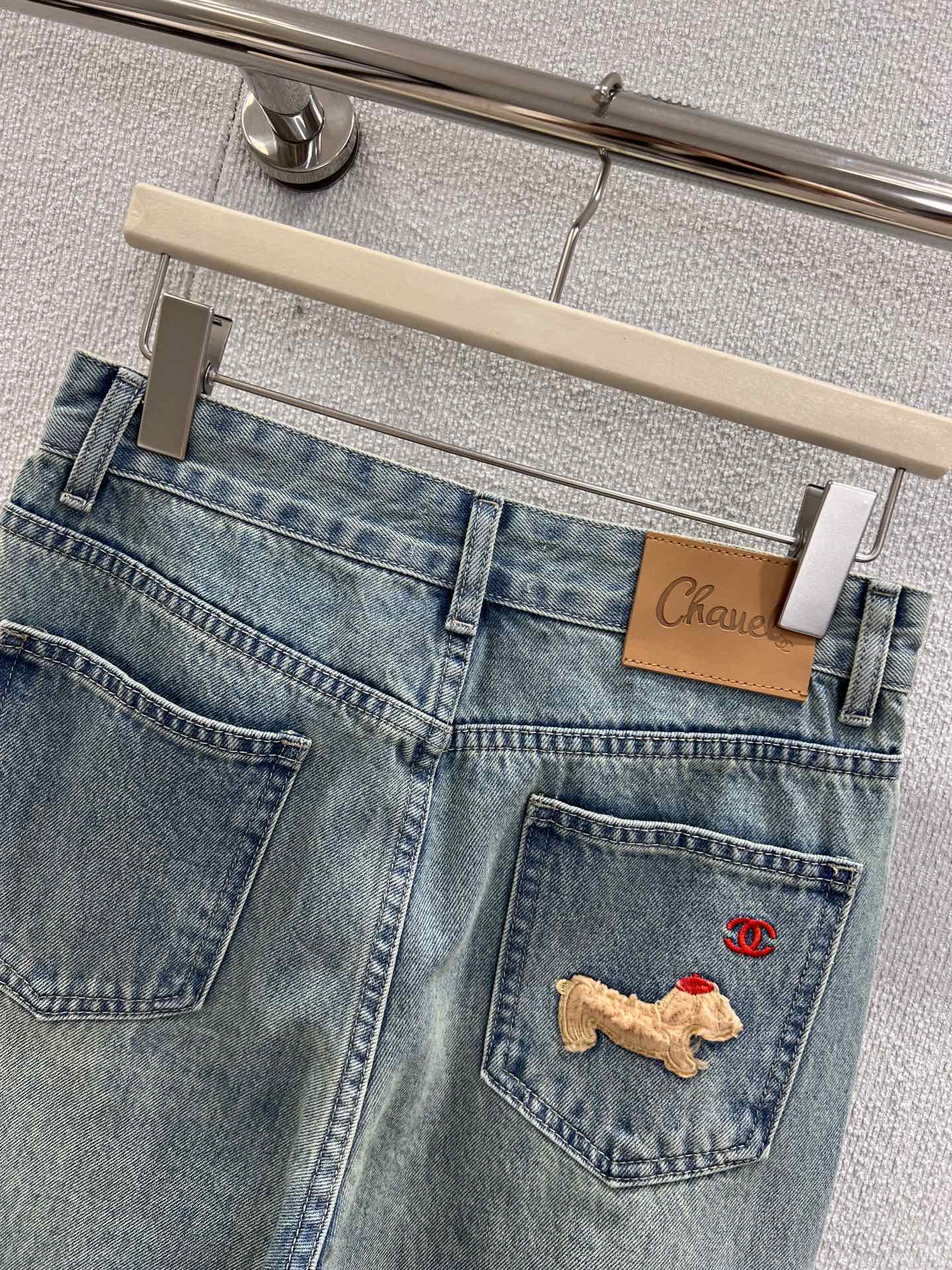 Chan 25fw embroidered jeans