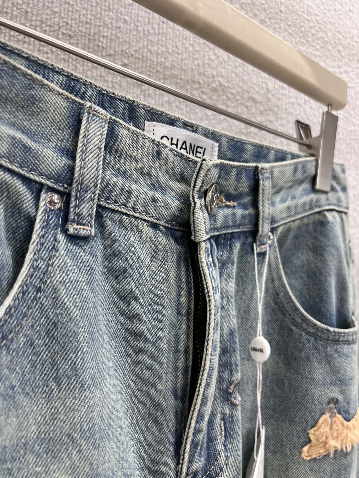 Chan 25fw embroidered jeans
