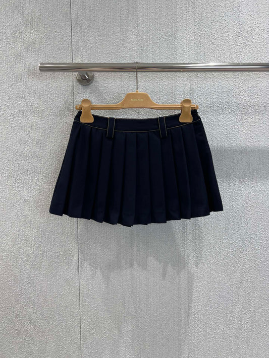 Miu 25ss pleated skirt