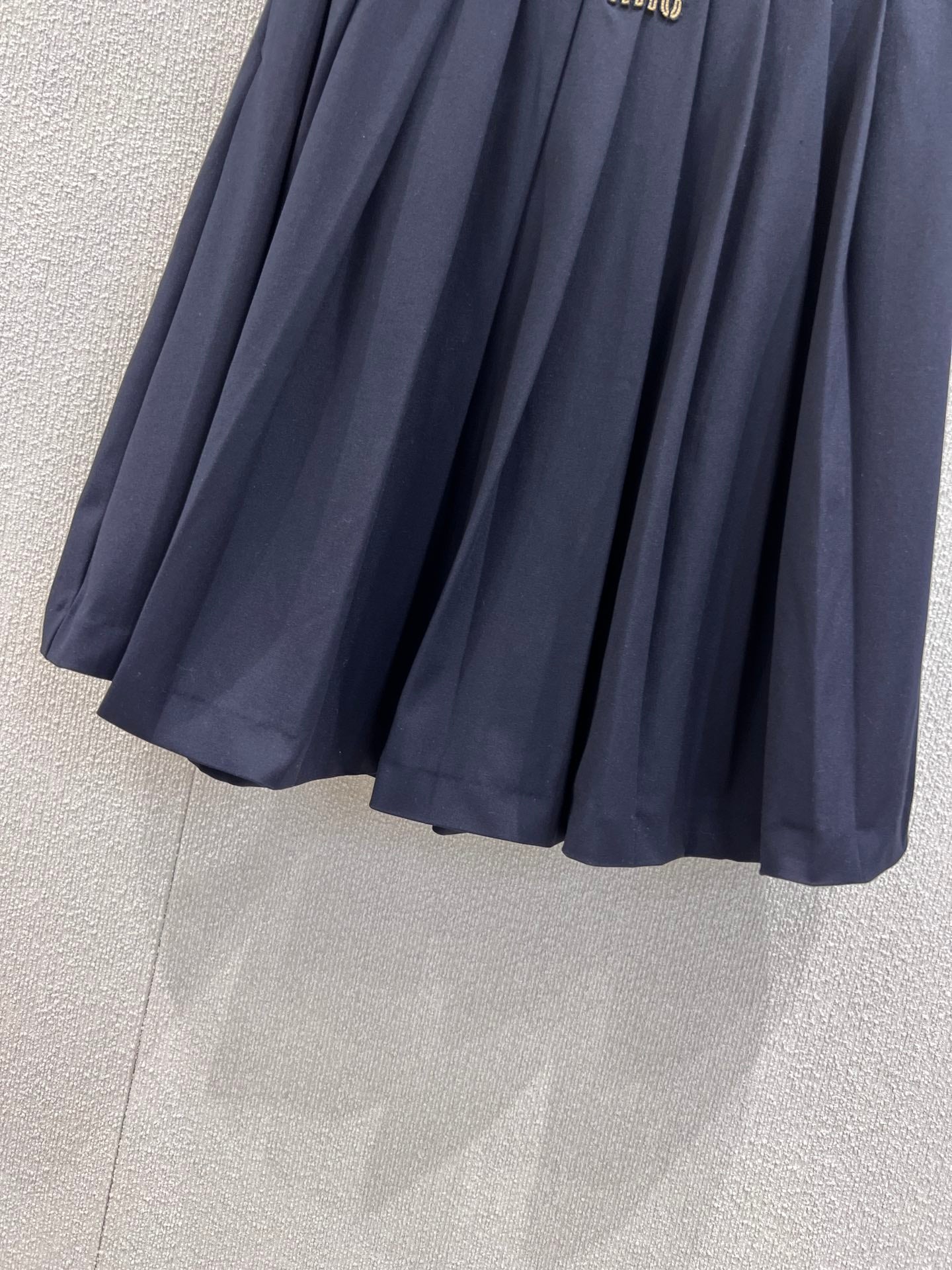 Miu 25fw pleated skirt