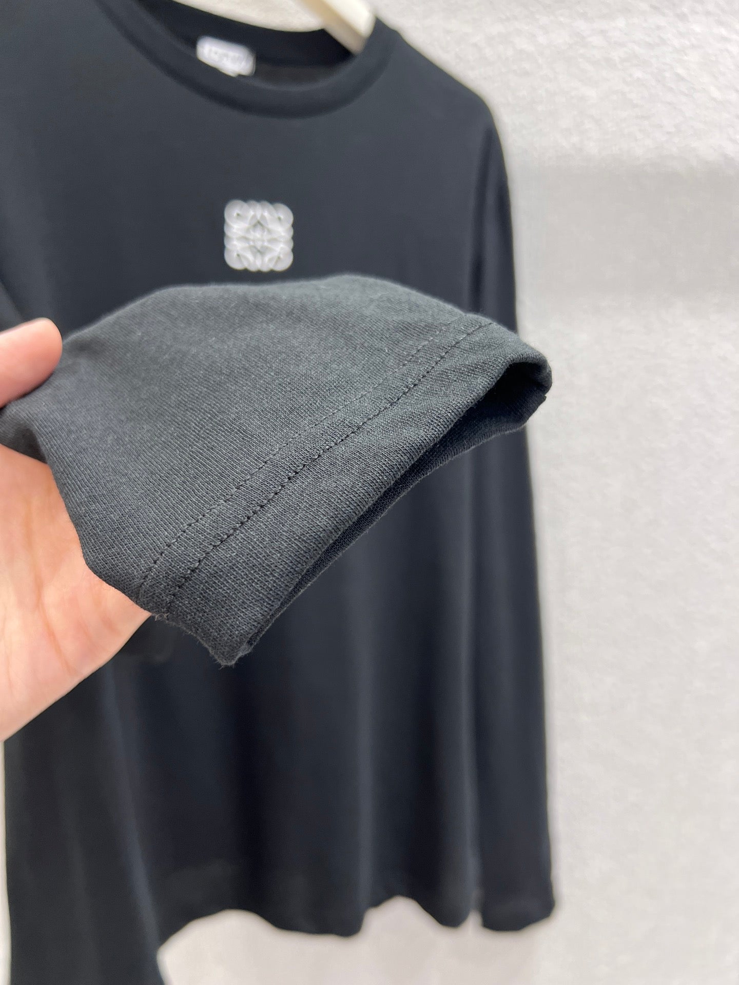 Loe 25fw long-sleeved T-shirt