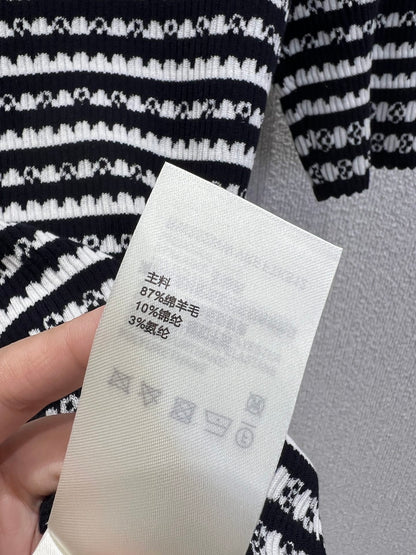 1ou 25ss Knitted t-shirt