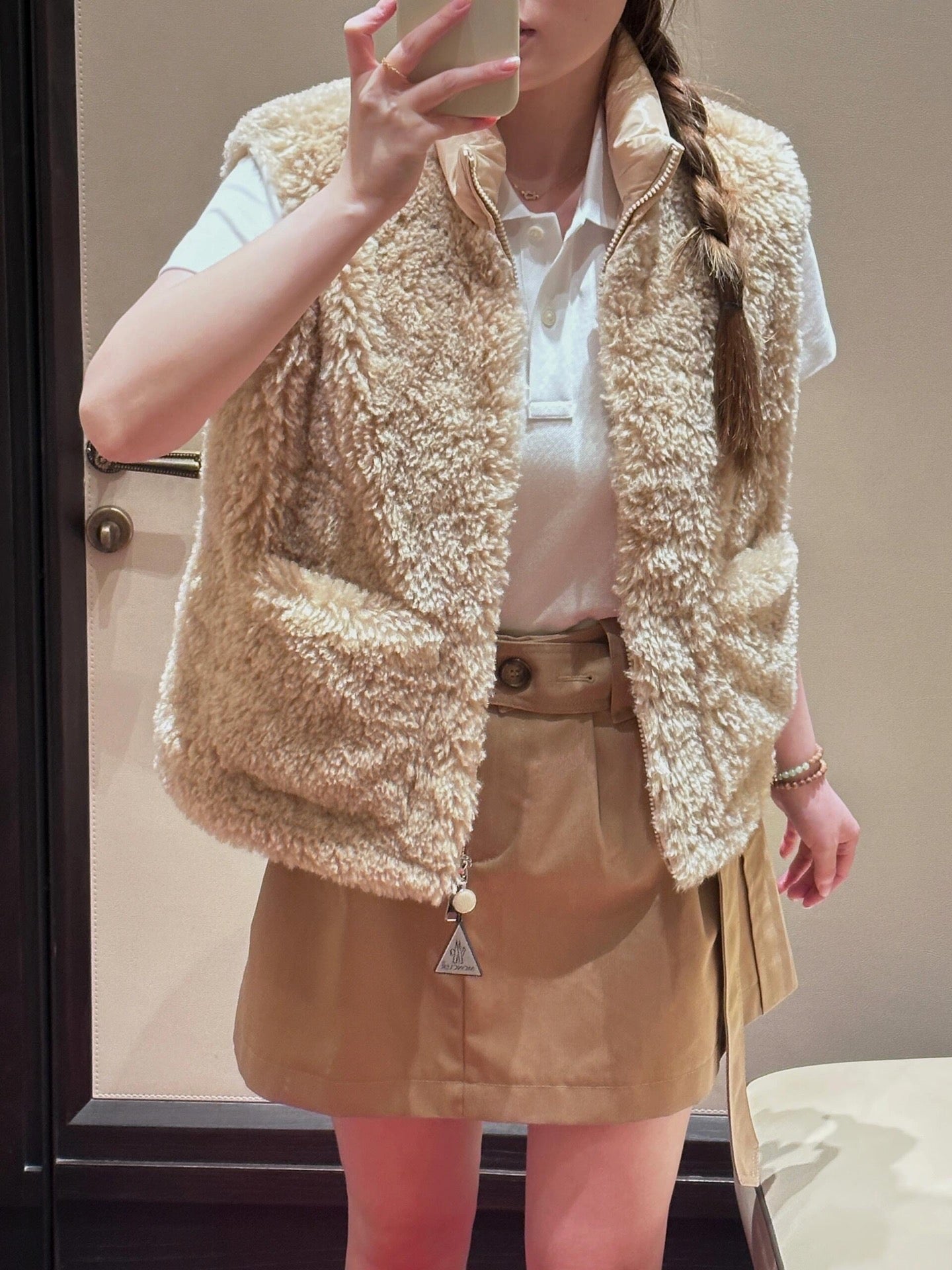 Mon 25fw down vest
