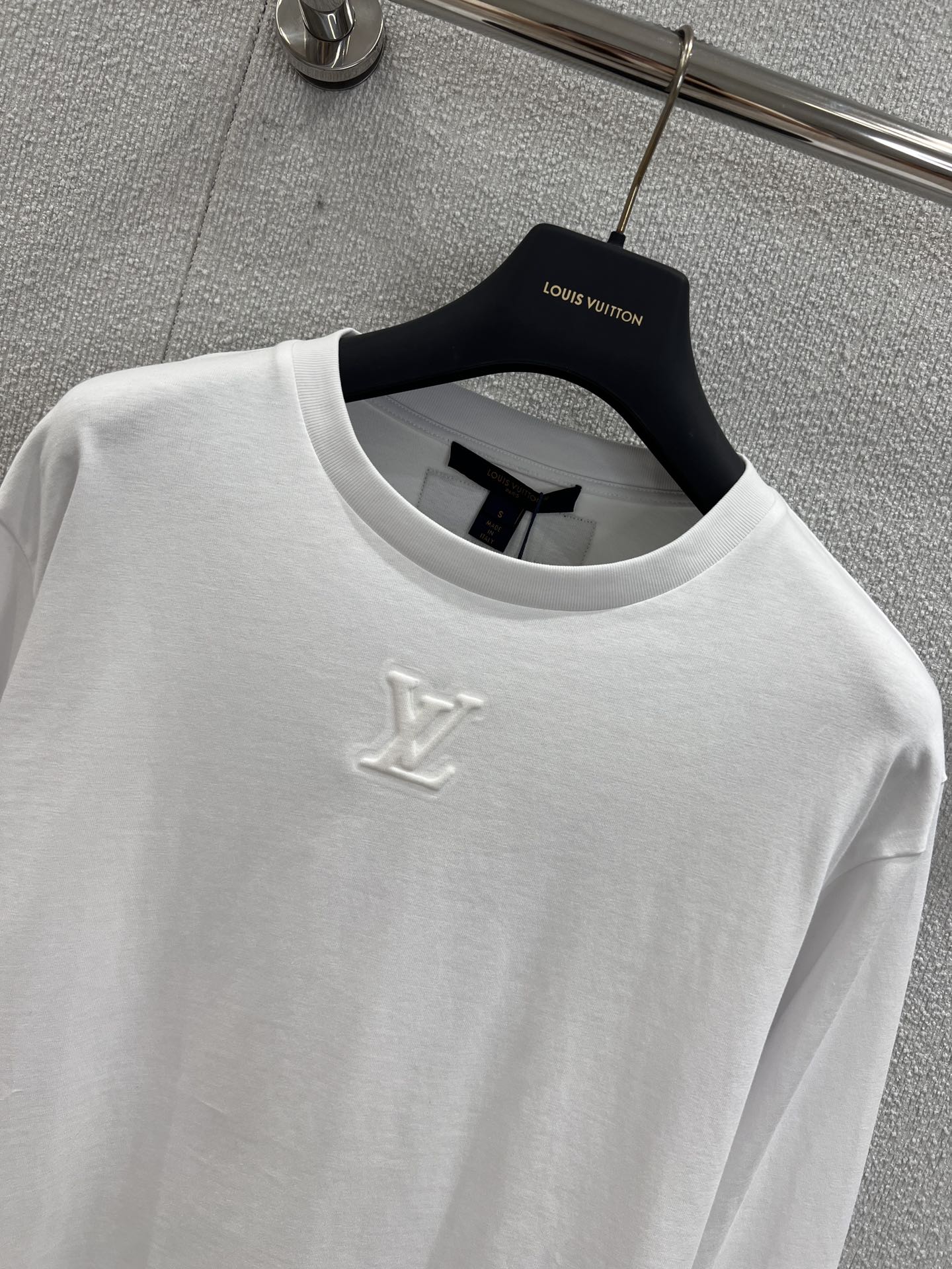 1ou 25fw embossed T-shirt