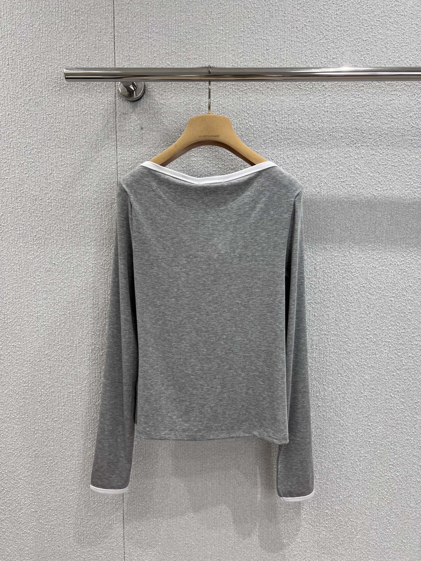 Miu 25fw embroidered T-shirt