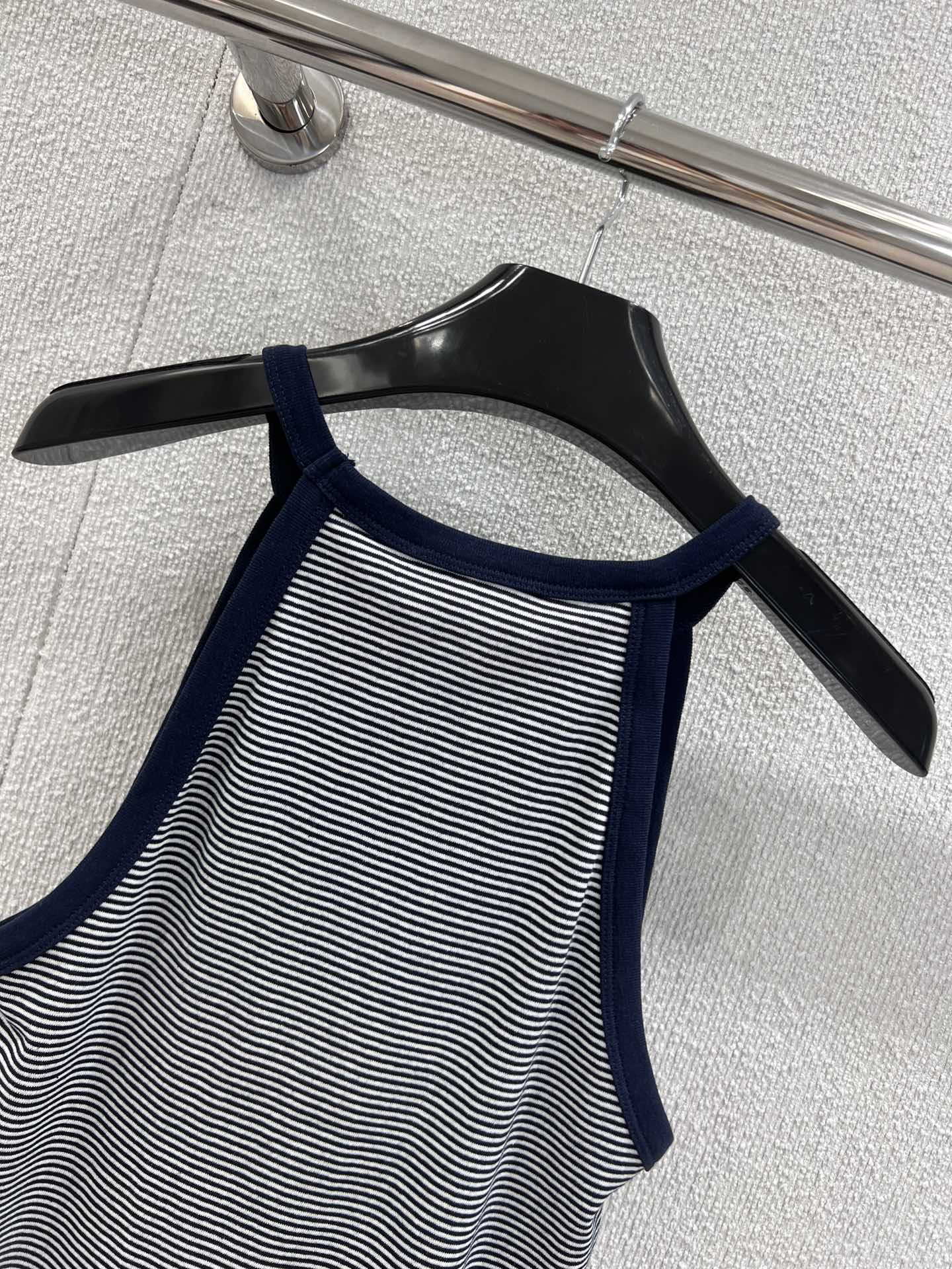 Cel 25ss Striped Vest