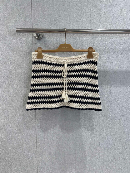 Miu 25fw knitted short