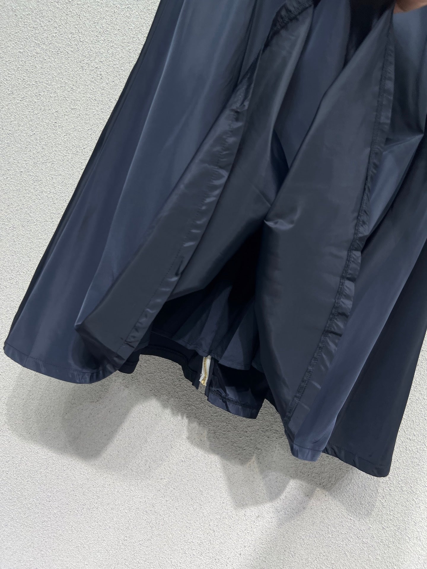 miu 25ss zipper skirt