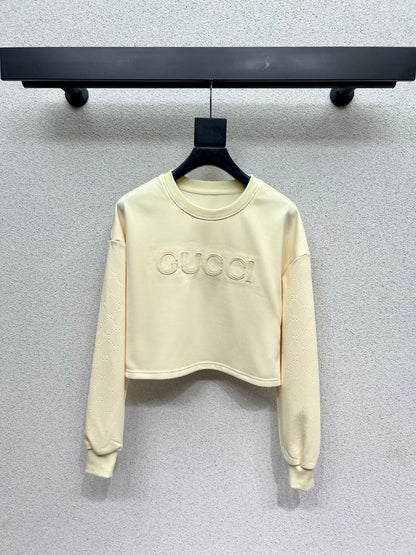 Guc 25fw embossed tracksuit
