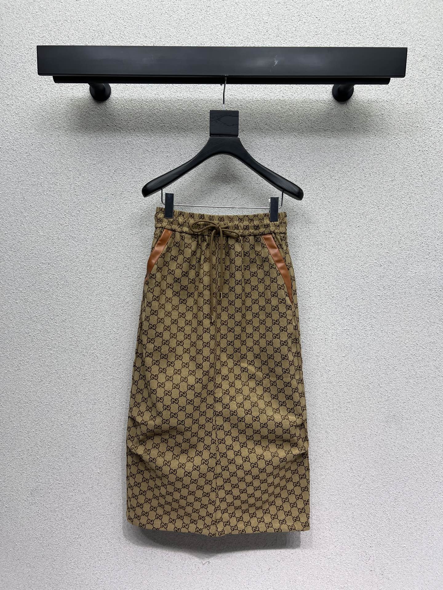 Guc 25fw jacquard skirt